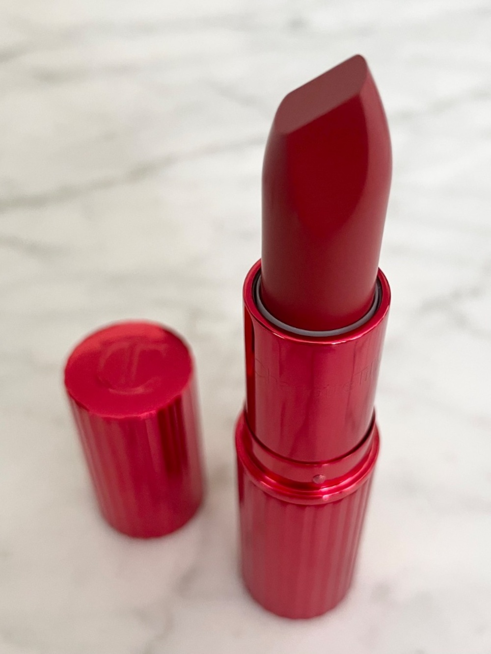 NWT CHARLOTTE TILBURY Matte Revolution Luminous Matte Lipstick - MARK OF A KISS - Picture 10 of 16